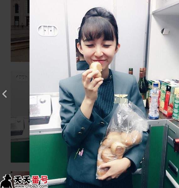 《长荣可爱空姐YUVIA》请给我枕头和毯子好吗～❤ - 图片5